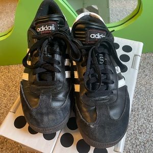 Adidas samba